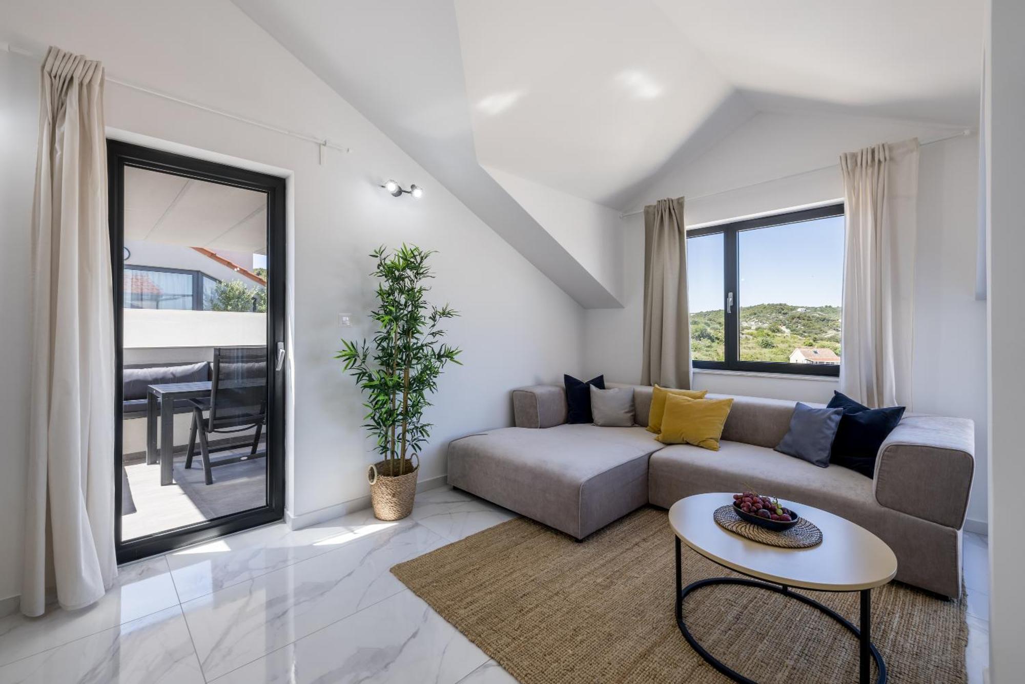 Luxury Immortelle Apartment *