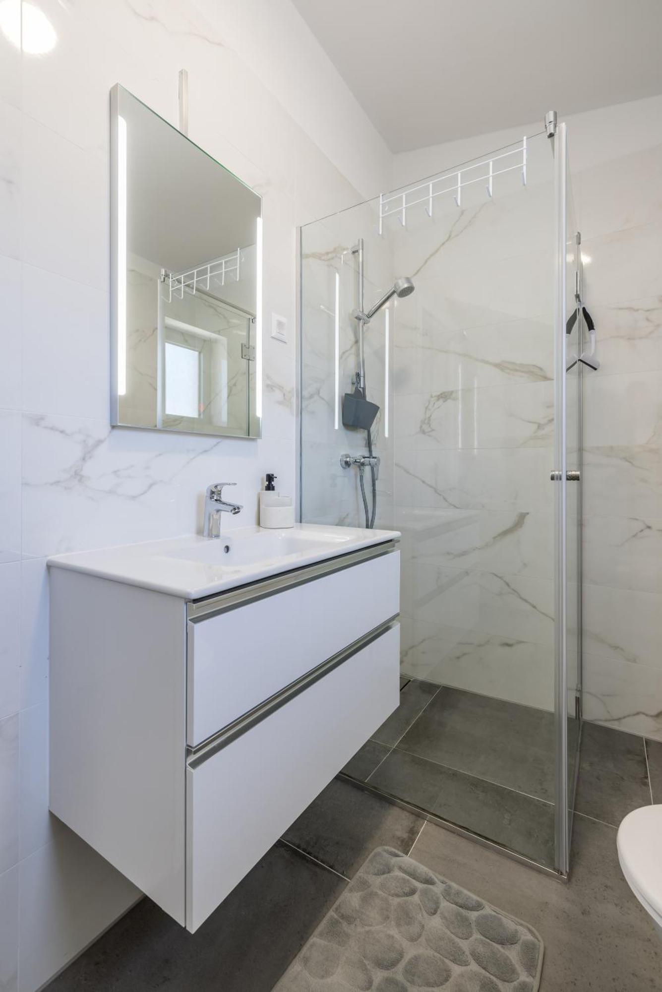 Luxury Immortelle Apartment