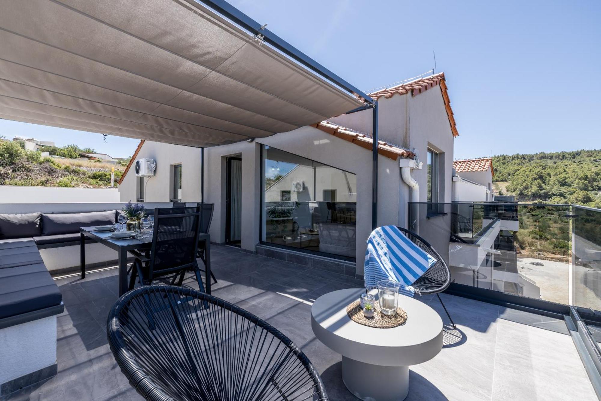 Luxury Immortelle Apartment *