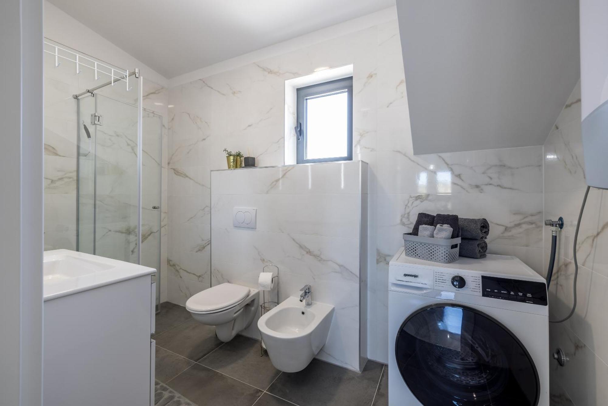 Luxury Immortelle Apartment Sutivan